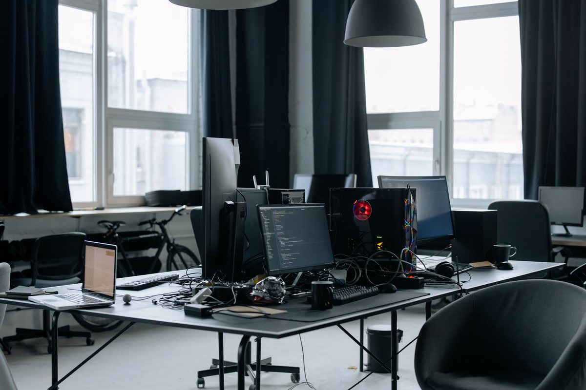 A research and development workspace, the kind of activity the 15 percent R&D spend criterion measures.